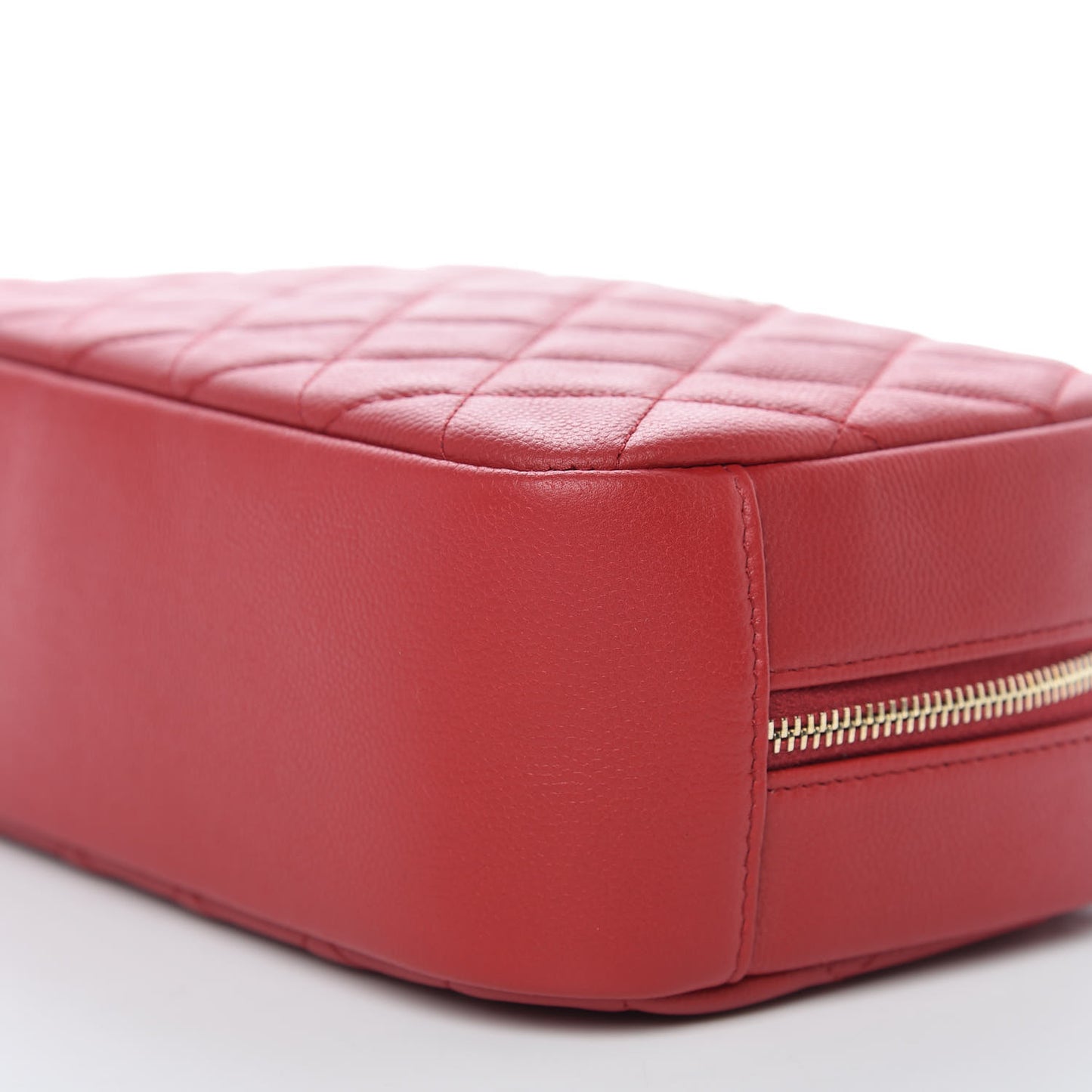 Caviar Quilted Curvy Pouch Cosmetic Case Red