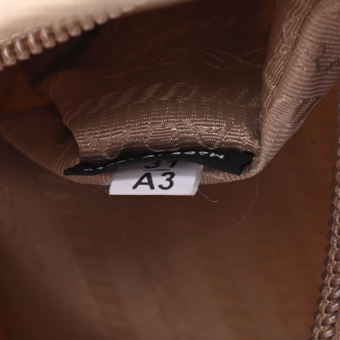 Tessuto Nylon Mini Re-Edition 2000 Bag Cammeo