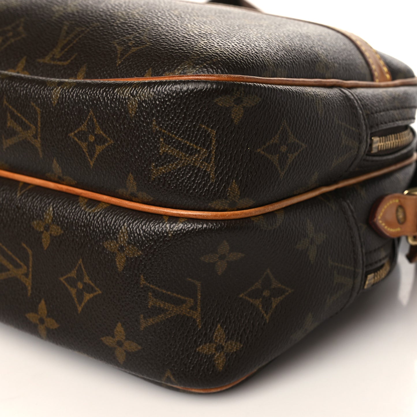 Monogram Reporter PM
