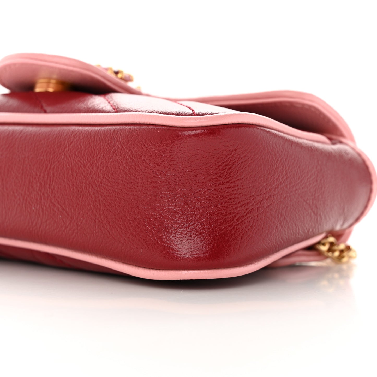 Azalea Calfskin Enamel Matelasse Diagonal Super Mini Torchon GG Marmont Shoulder Bag New Cherry Red Wild Rose
