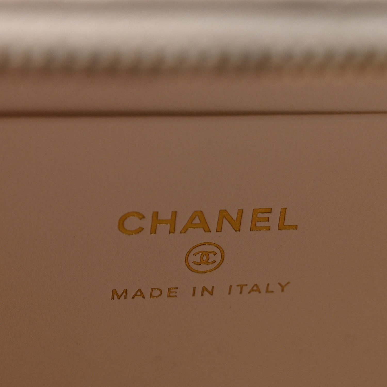 Chanel Caviar Quilted Top Handle Slim Vanity With Chain White 6 of 14