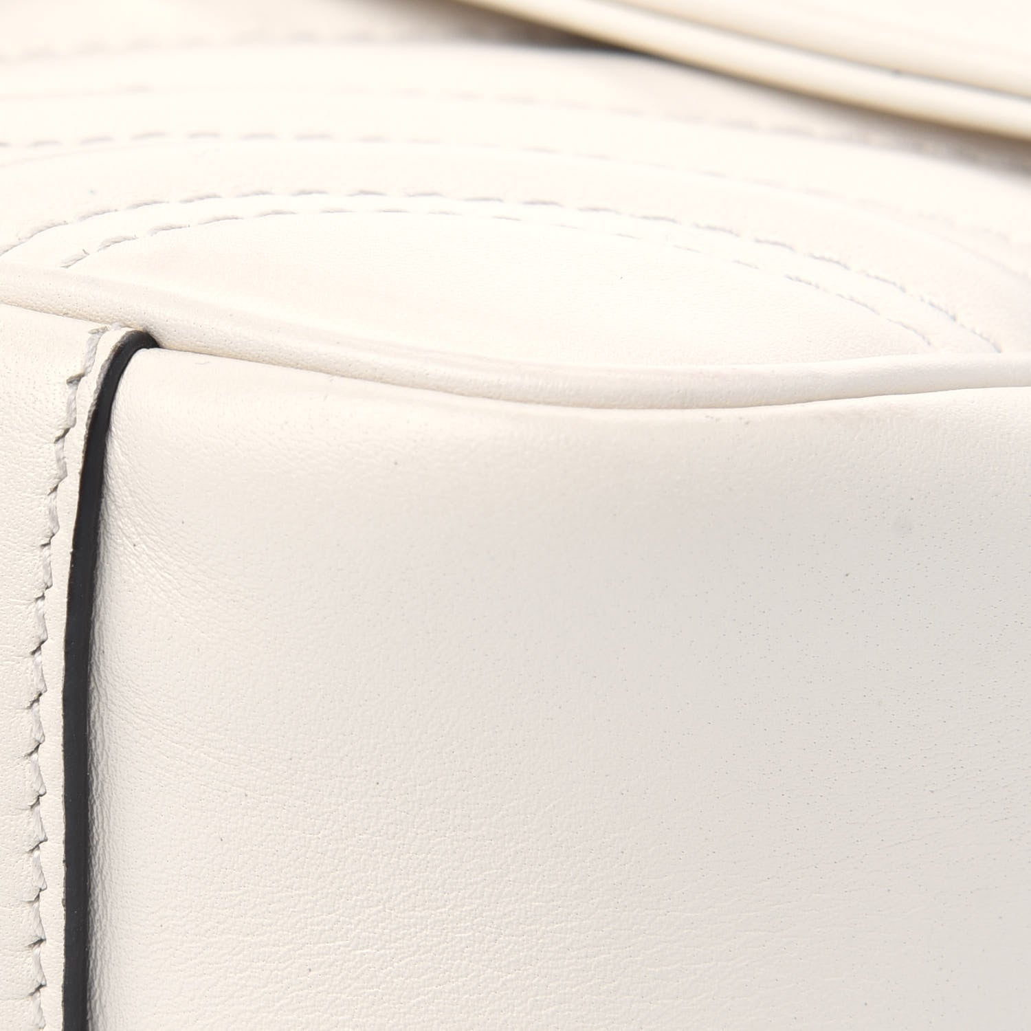 Gucci Calfskin Matelasse Mini GG Marmont Shoulder Bag White 15 of 24
