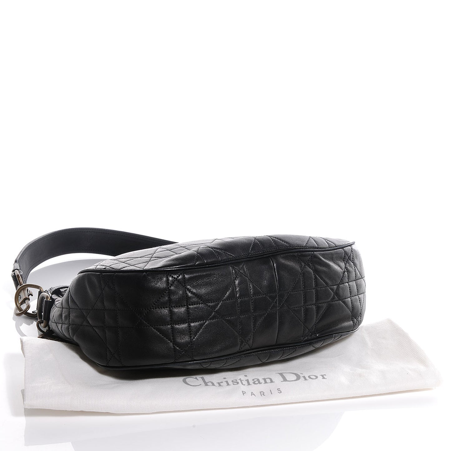 Lambskin Cannage Medium Hobo Black