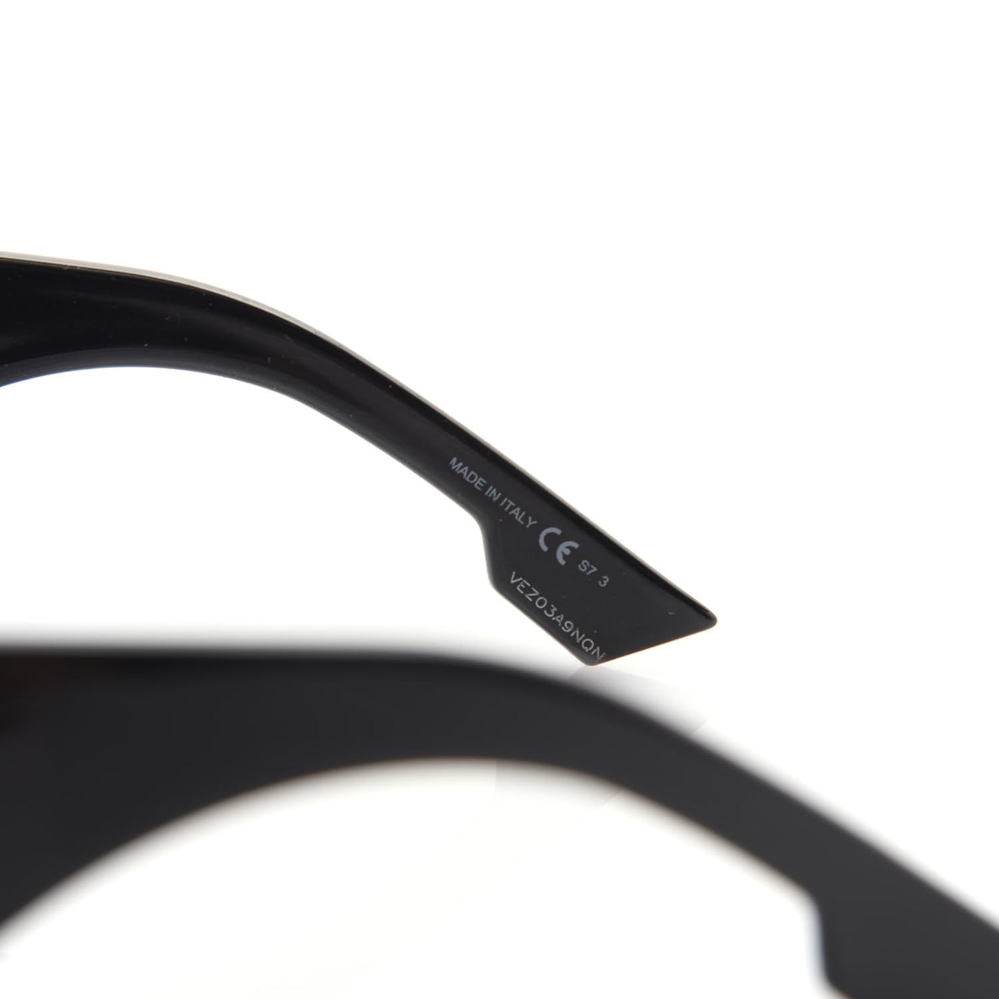 So Light Shield Sunglasses Black