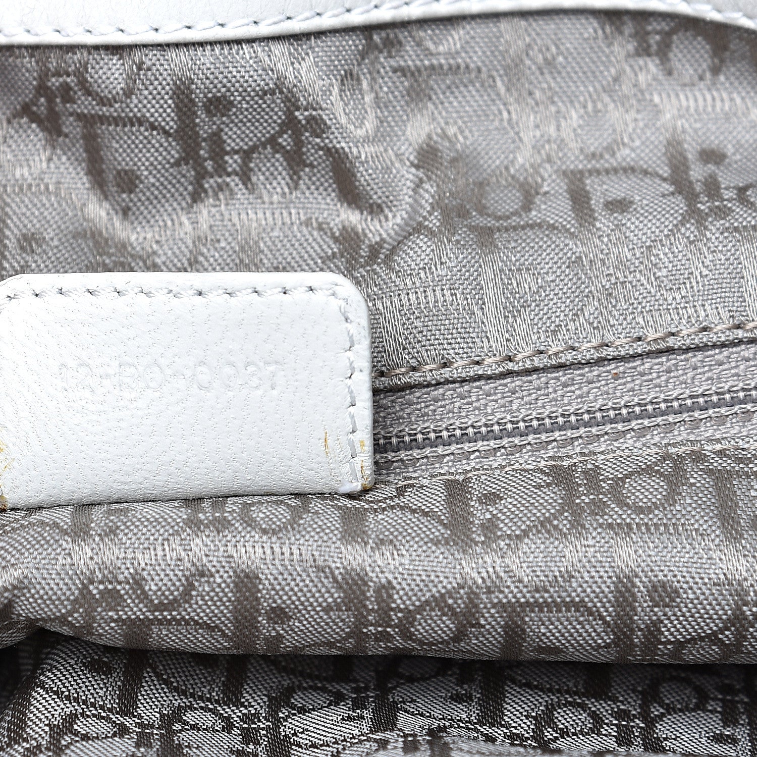 Christian Dior Lambskin Cannage Large Dior Soft Hobo White 6 of 19