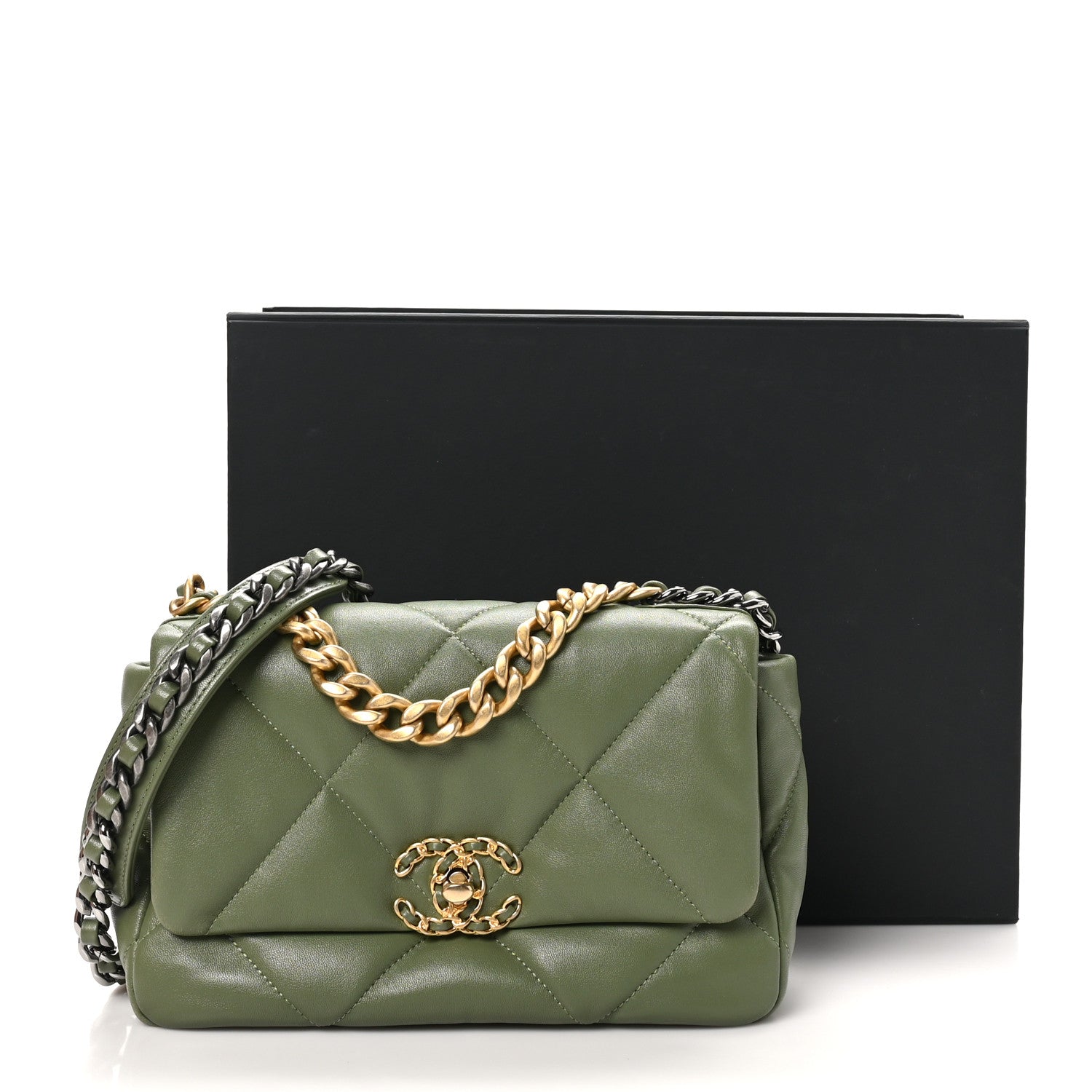Chanel Lambskin Quilted Medium Chanel 19 Flap Green 11 of 11