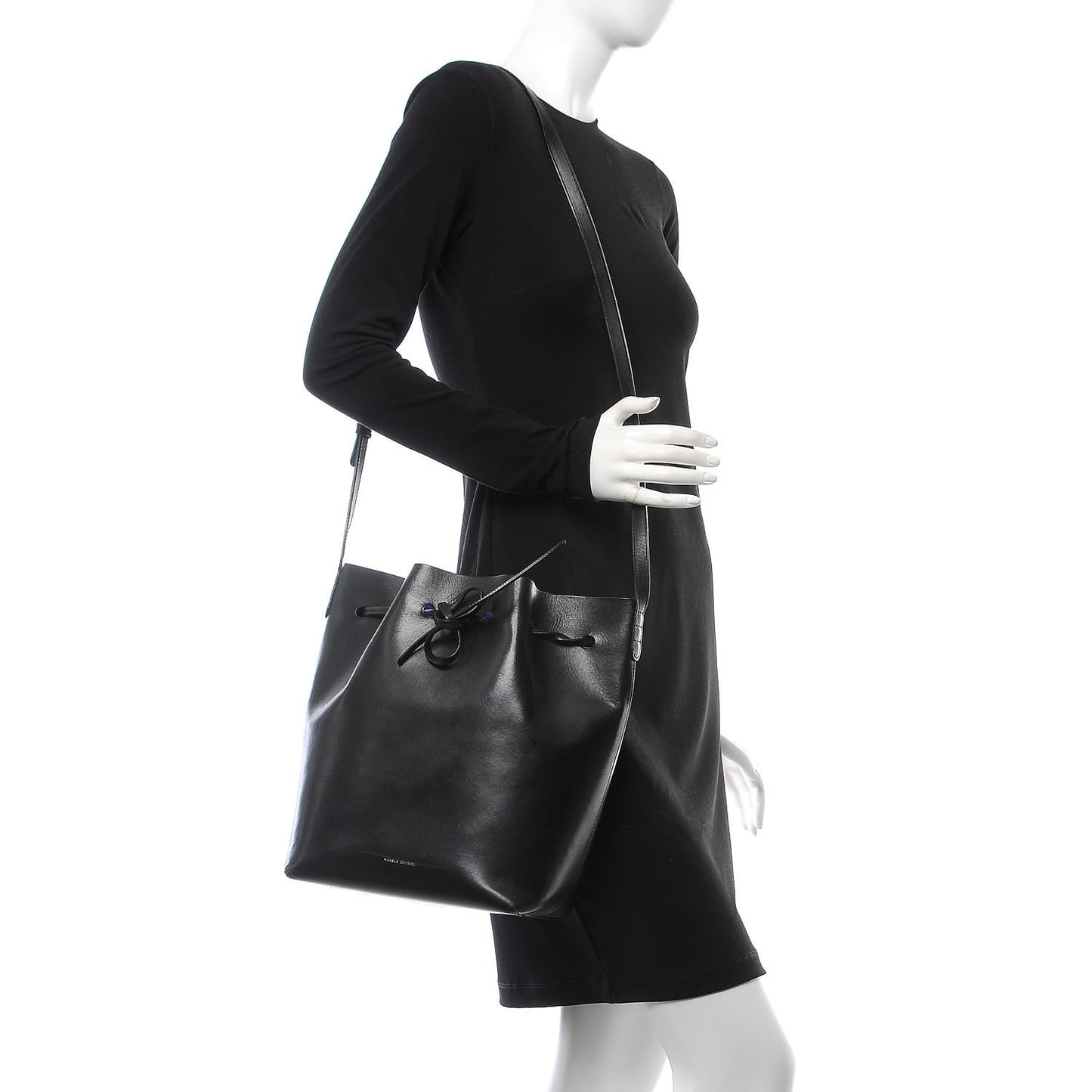 Vegetable Tanned Calfskin Bucket Bag Black Royal