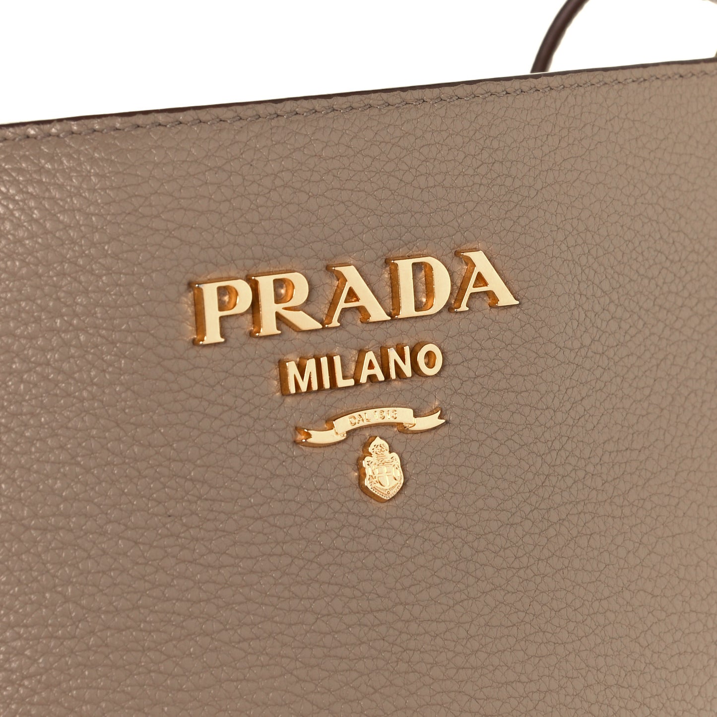 Vitello Daino Crossbody Bag Cammeo
