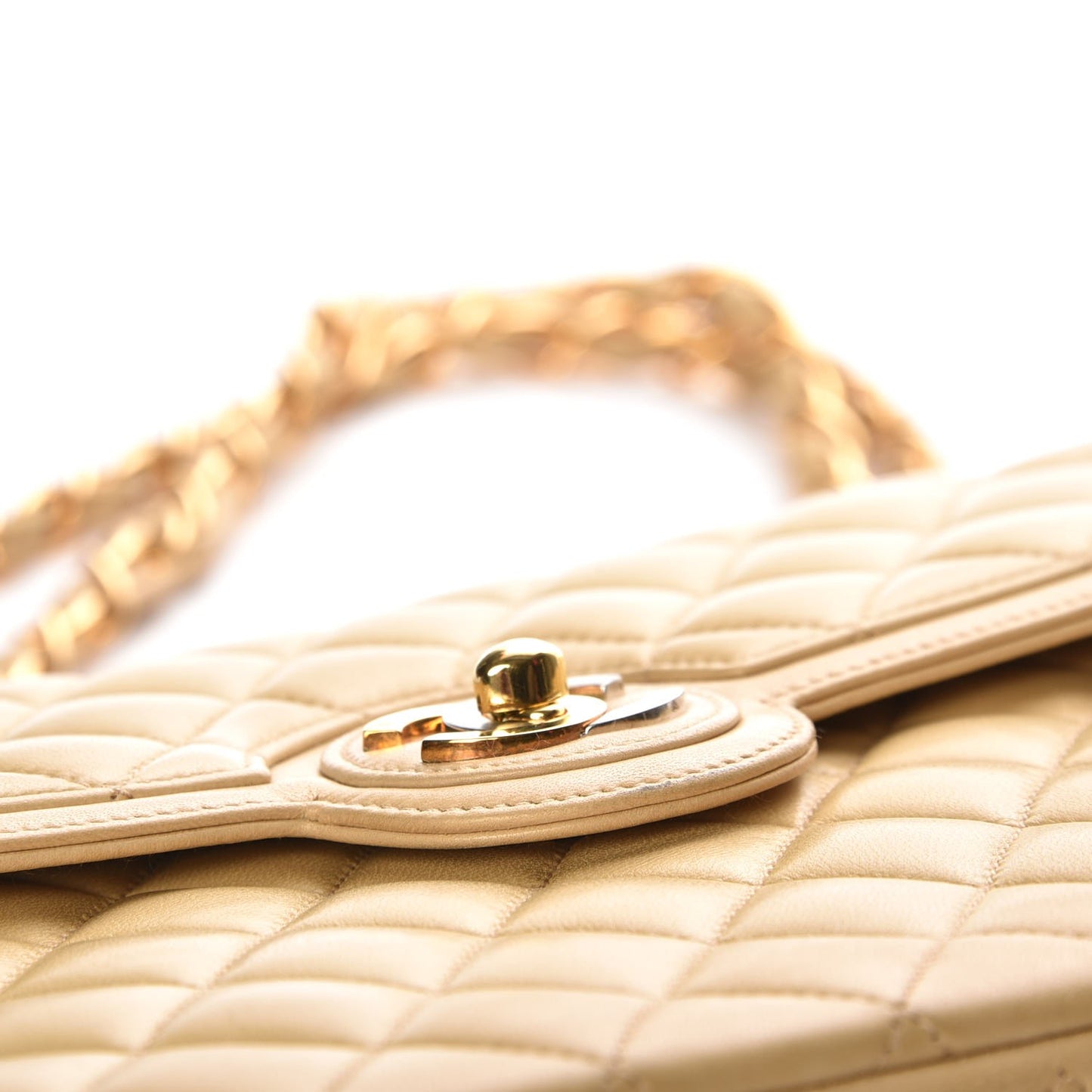 Lambskin Quilted Medium Single Flap Beige