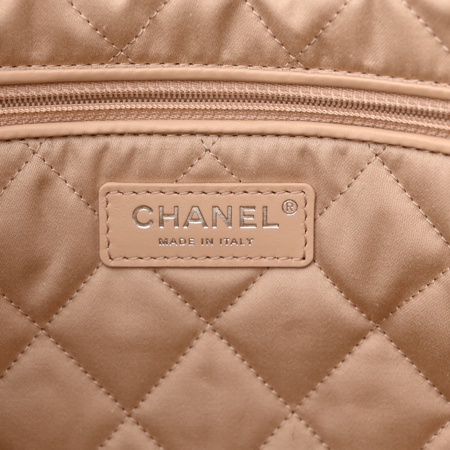 Chanel Shiny Calfskin Quilted Small Chanel 22 White 8 of 14