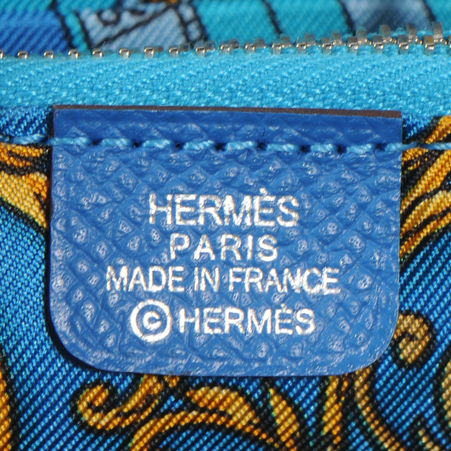 Epsom Silk In Compact Wallet Mykonos