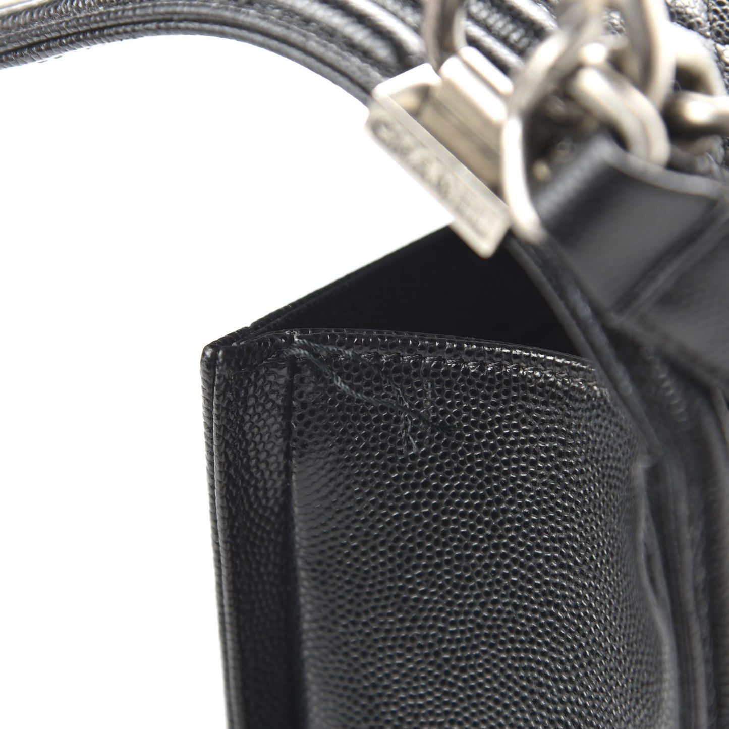 Caviar Quilted New Medium Boy Flap Black