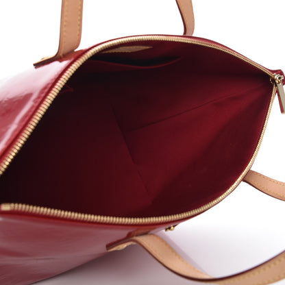 Louis Vuitton Vernis Bellevue PM Pomme D'Amour 5 of 7