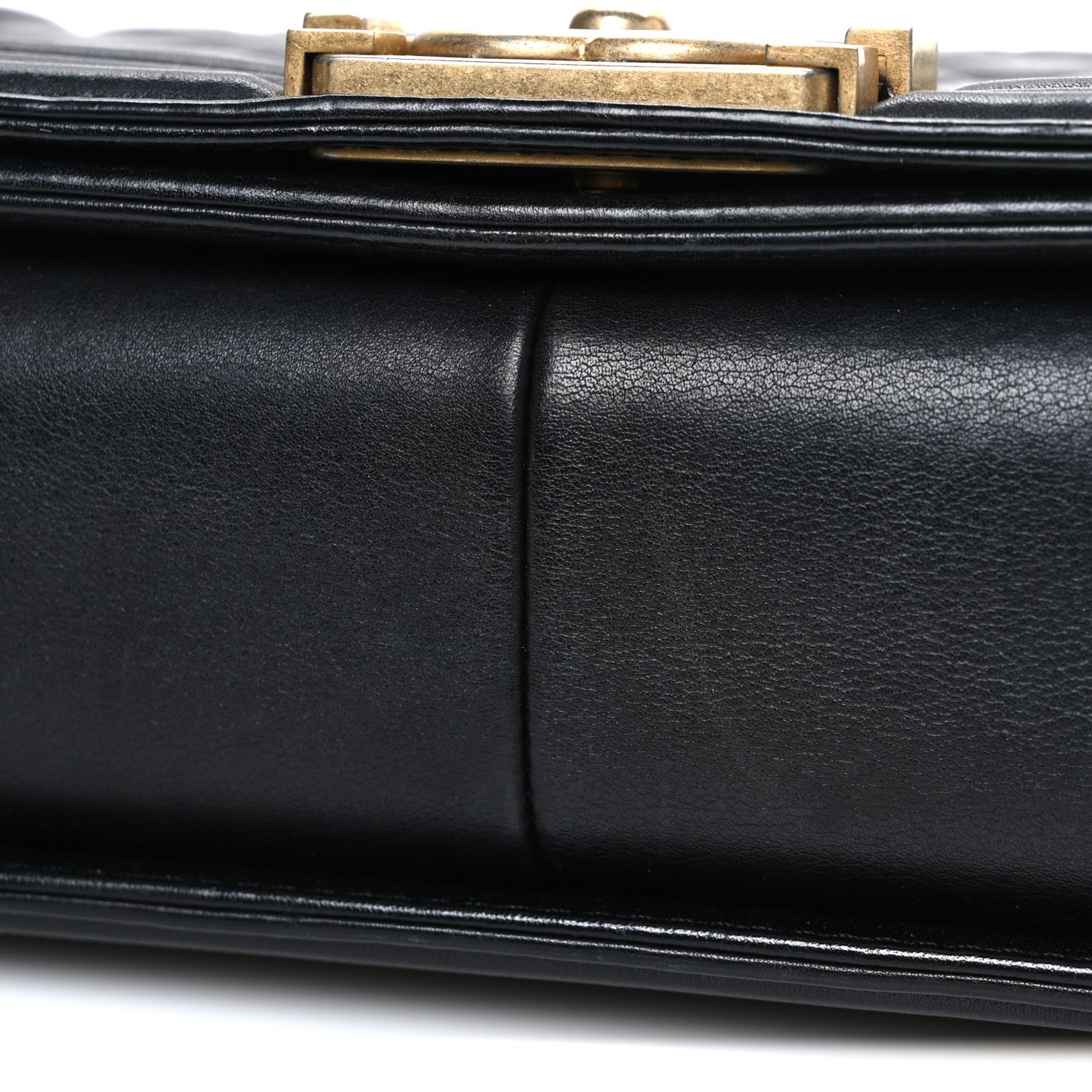 Lambskin Quilted Medium Boy Flap Black