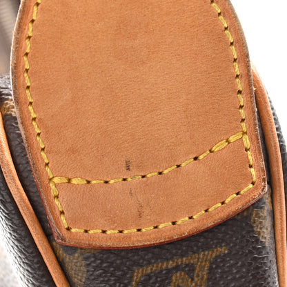 Louis Vuitton Monogram Croissant MM 13 of 13