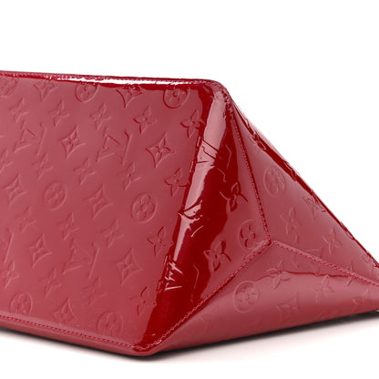 Louis Vuitton Vernis Bellevue PM Pomme D'Amour 9 of 13