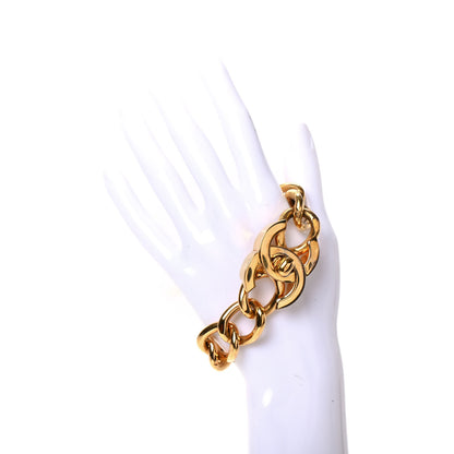 Chanel CC Turnlock Bracelet Gold 2 of 5