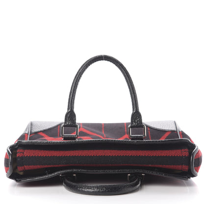 Louis Vuitton Vail Blanket Cabas 12 of 15