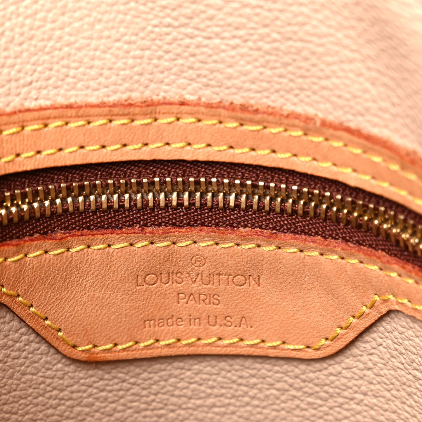 Monogram Petit Bucket 23