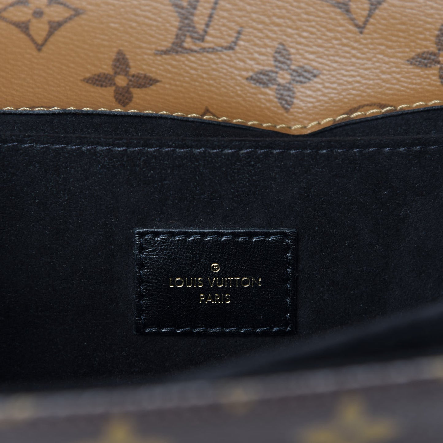 Reverse Monogram Pochette Metis