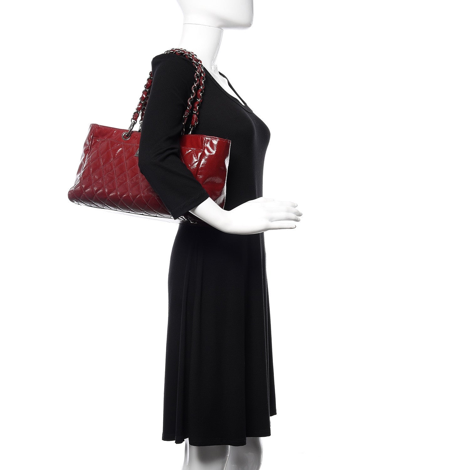 Chanel Patent Caviar Diamond Quilted Shine Small Reissue Tote Red 2 of 12