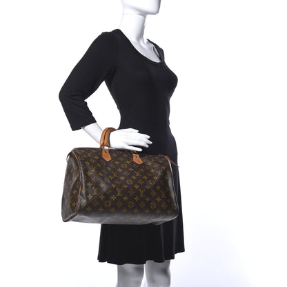 Louis Vuitton Monogram Speedy 35 2 of 11