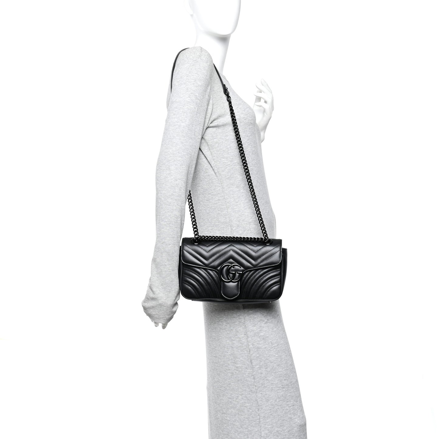 Calfskin Matelasse Monochrome Small GG Marmont Shoulder Bag Black