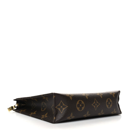 Louis Vuitton Monogram Toiletry Pouch 19 4 of 9