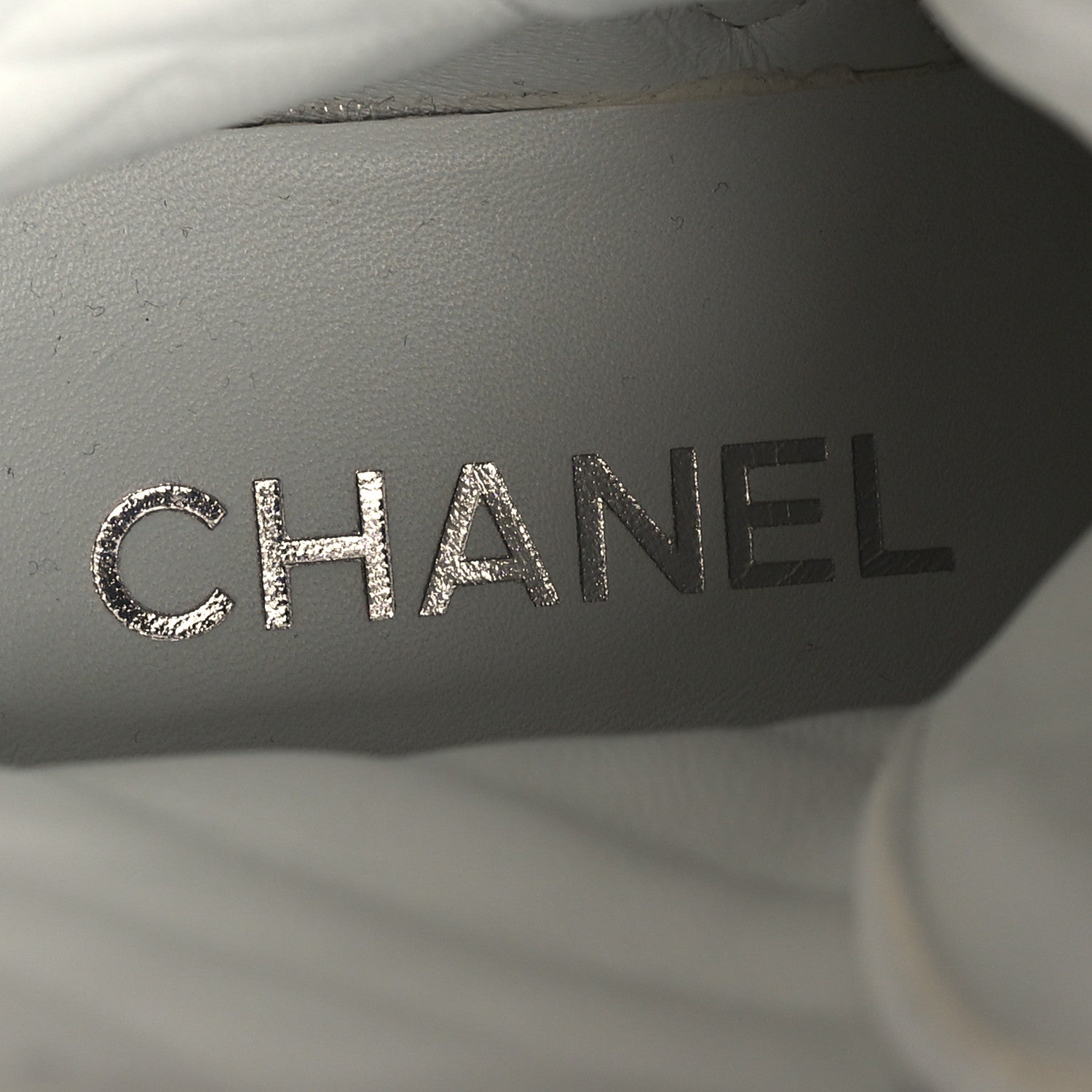 Chanel Caviar Calfskin Quilted Chain Lace Up Combat Boots 39.5 White Black 8 of 8