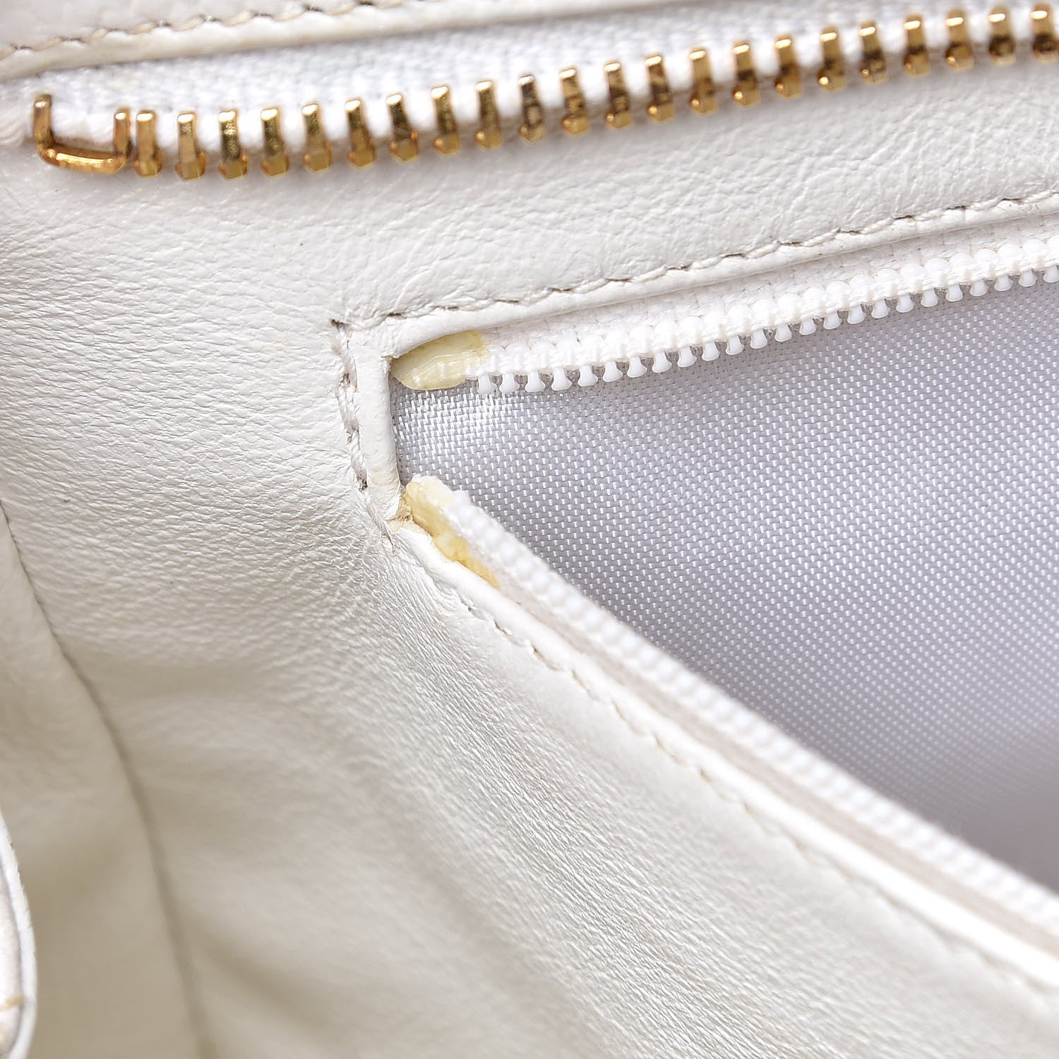 Chanel Caviar Quilted Shoulder Bag White 14 of 14