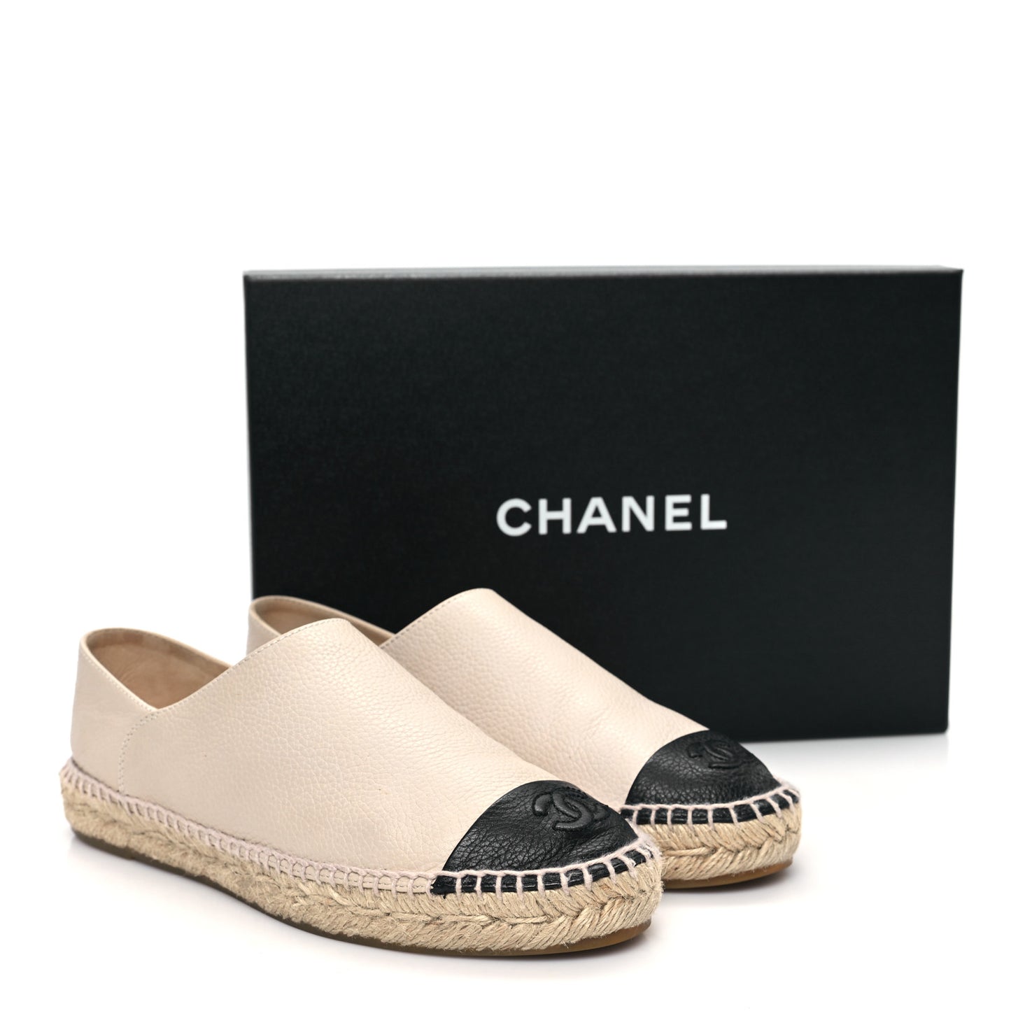 Grained Calfskin CC Espadrilles 38 Beige Black