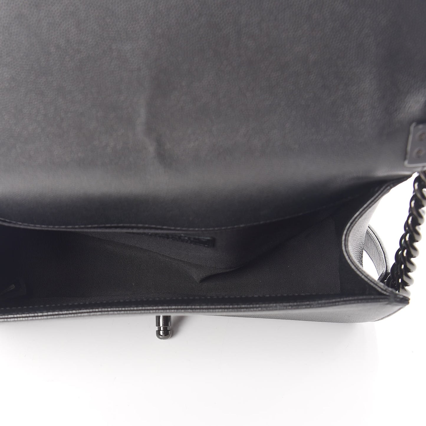 Caviar Quilted Medium Boy Flap So Black