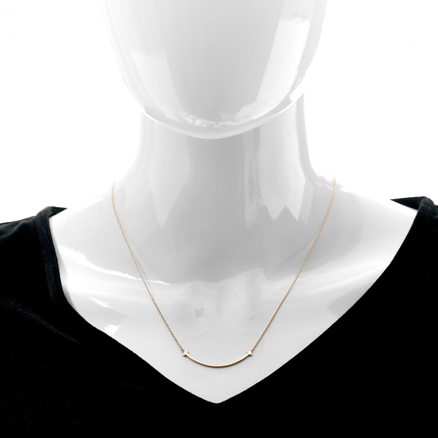18K Rose Gold Small T Smile Pendant Necklace