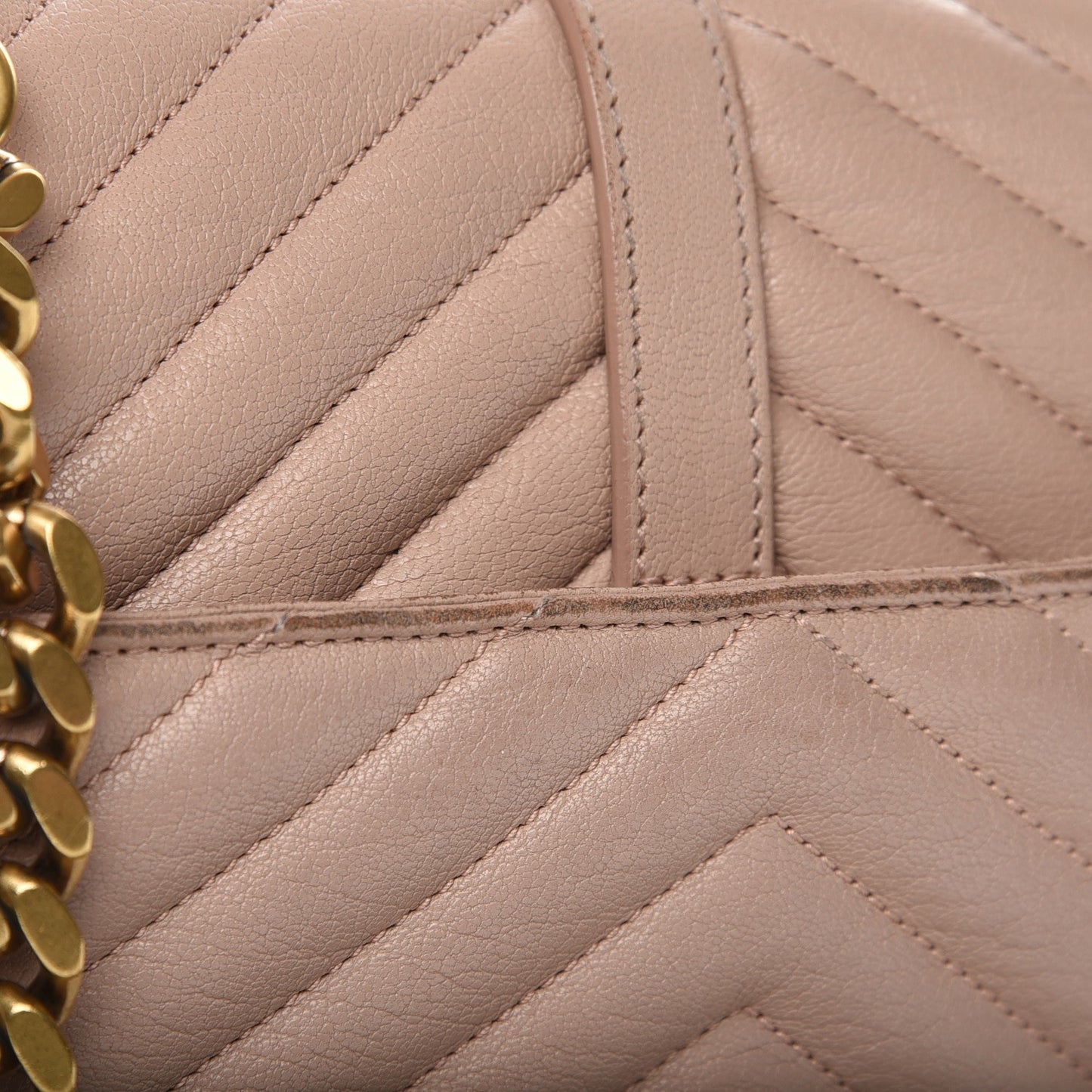 Sheepskin Matelasse Chevron Monogram Medium College Bag Fard