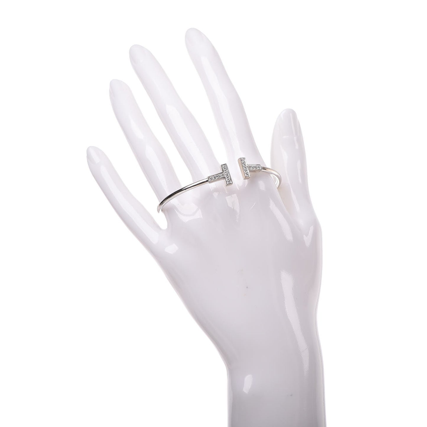 18K White Gold Diamond T Wire Bracelet