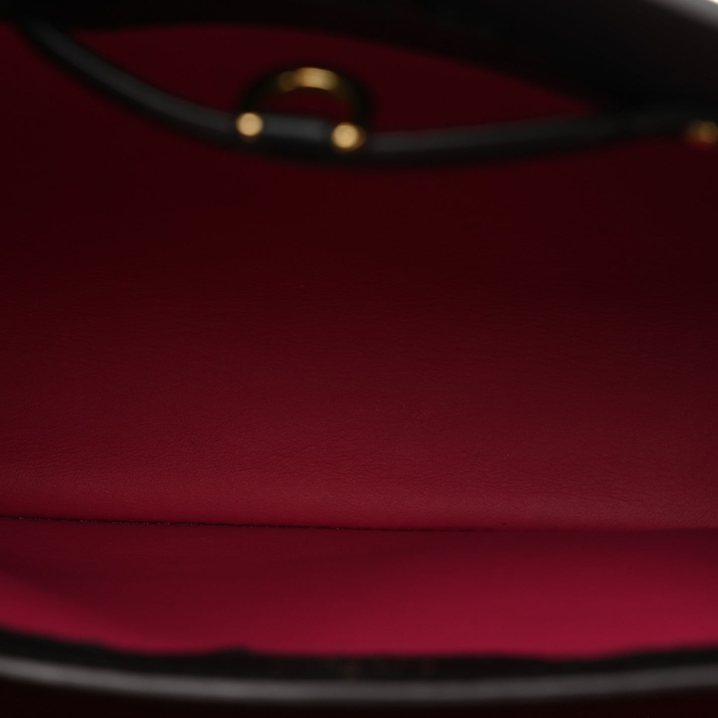 Taurillon Capucines BB Black