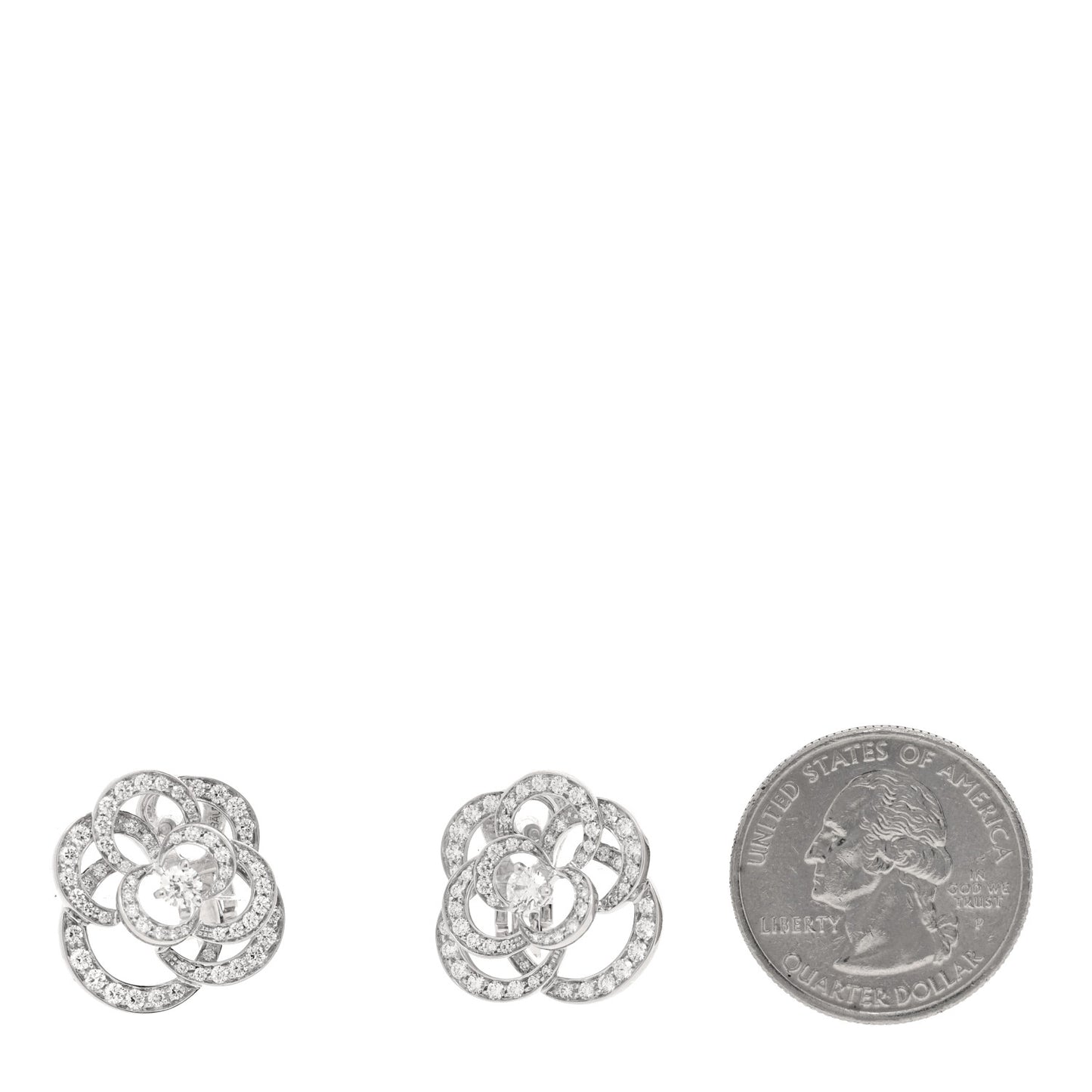18K White Gold Diamond Fil de Camelia Earrings