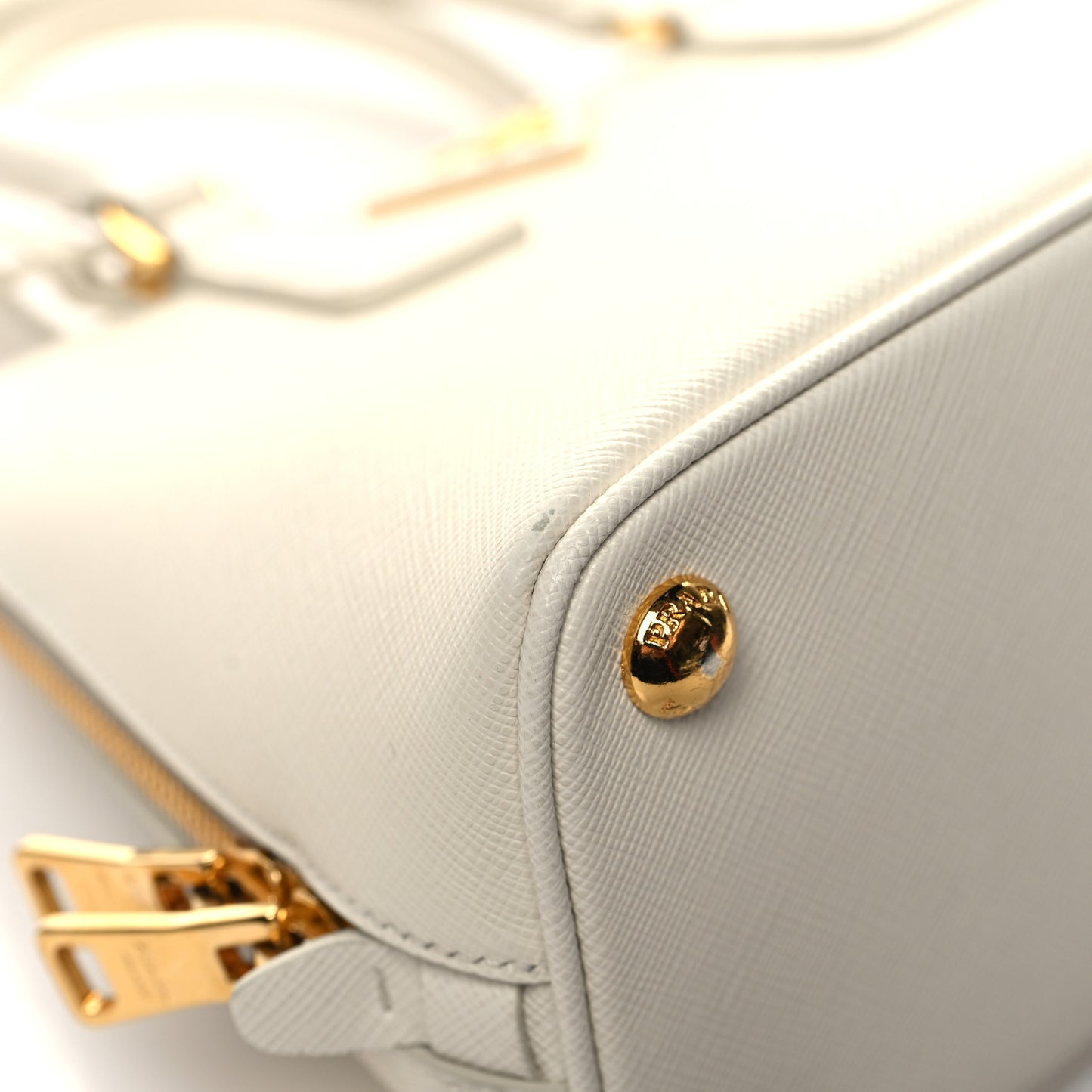 Saffiano Lux Small Promenade Tote Talco