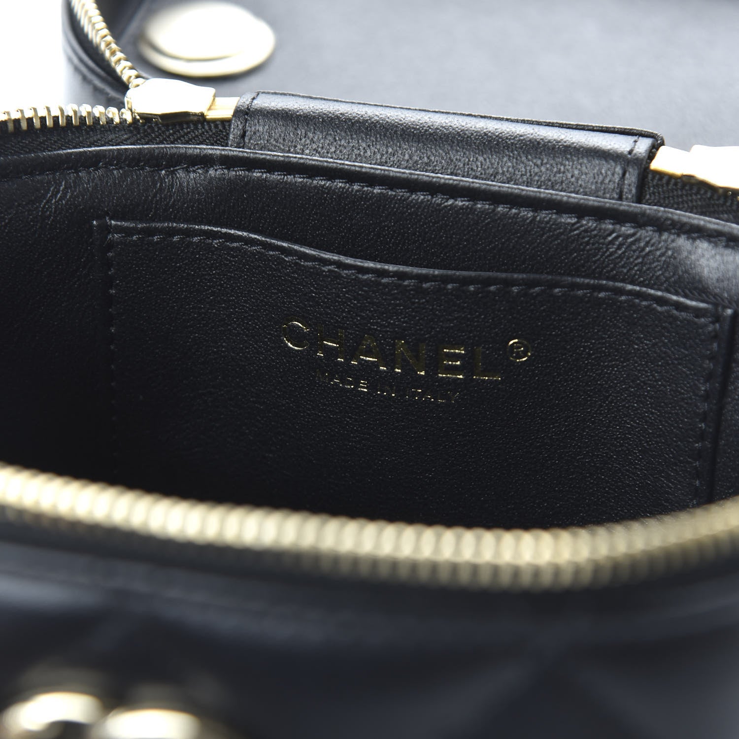 Chanel Lambskin Quilted Trendy Vanity Case Black 8 of 10