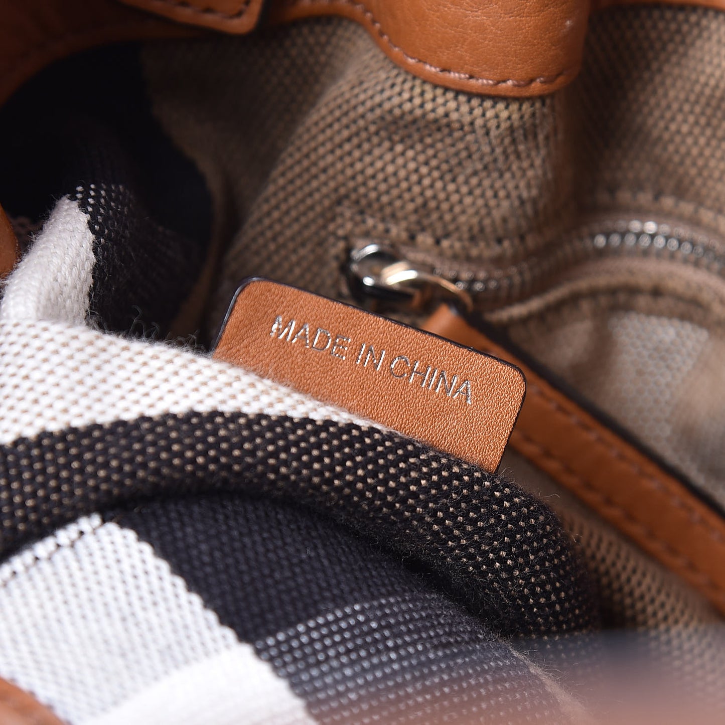 Grainy Calfskin House Check Small Maidstone Brown