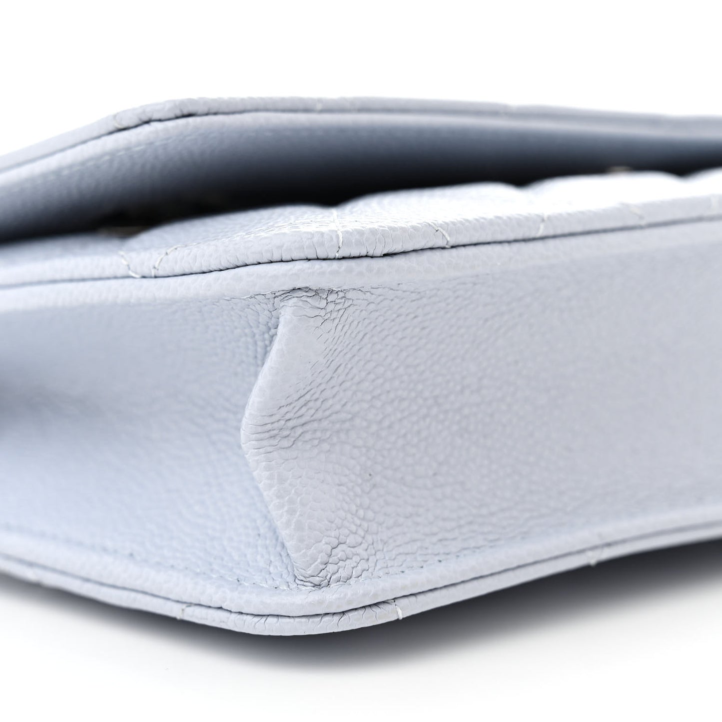 Caviar Quilted Wallet on Chain WOC Light Blue