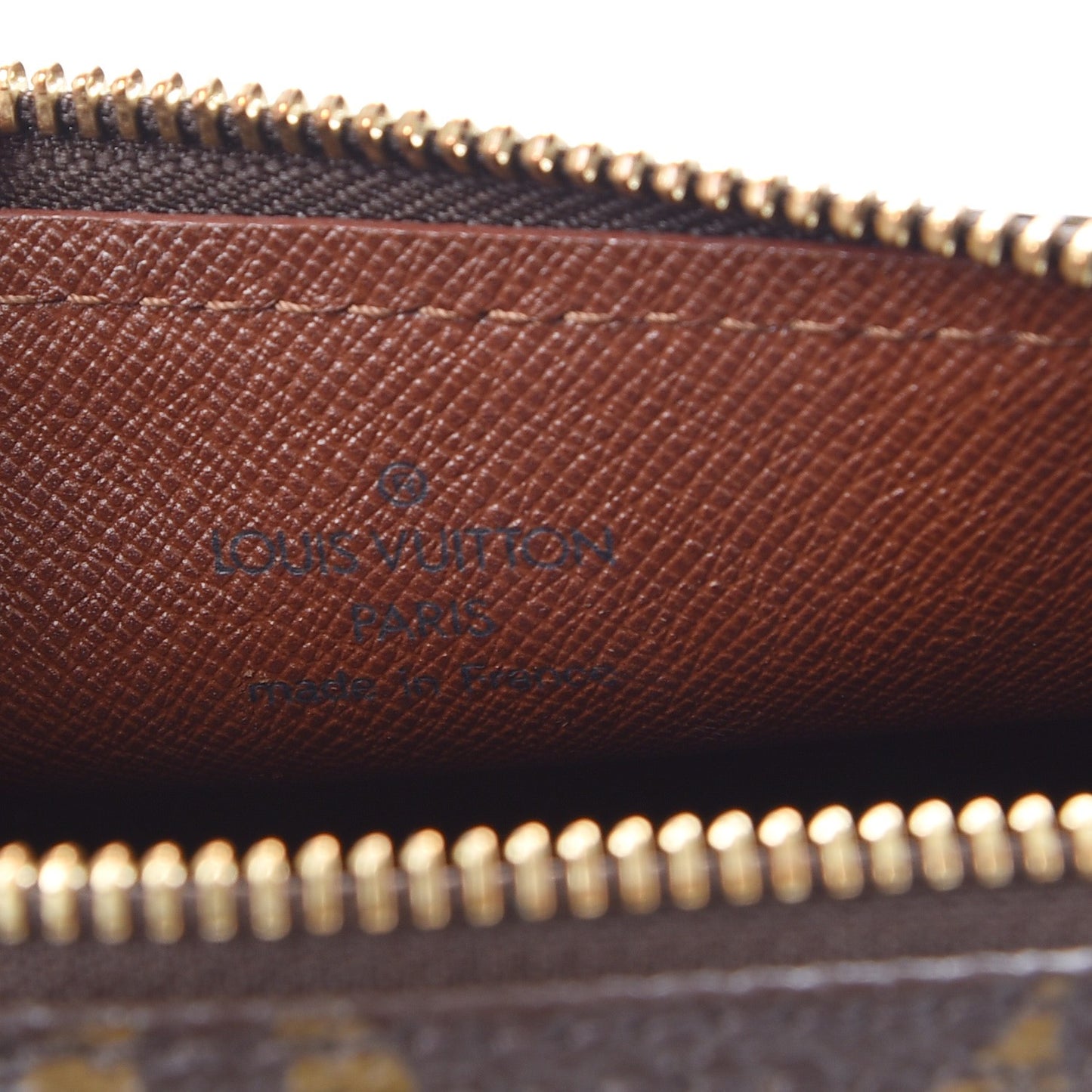Monogram Papillon 26