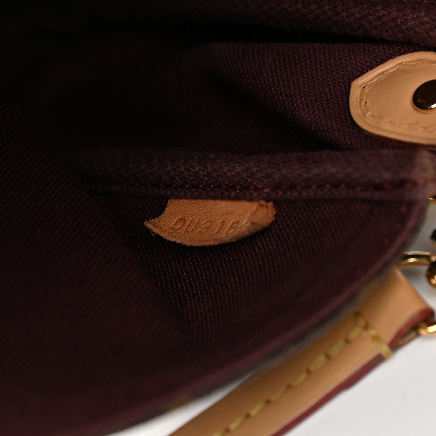 Louis Vuitton Monogram Favorite MM 7 of 13