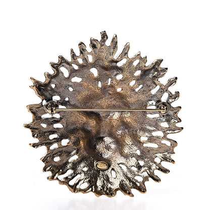 Chanel CC Lion Brooch Gold 3 of 4