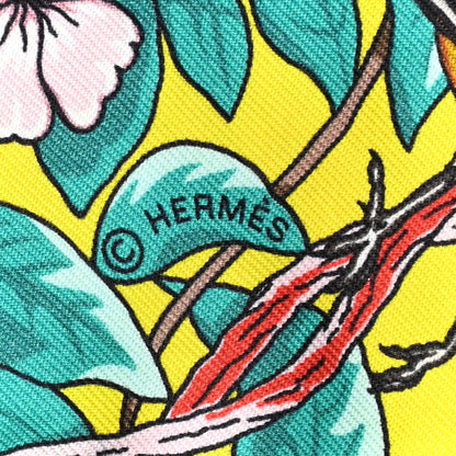 Hermes Silk Jungle Love Love Twilly Jaune Vif Canard 3 of 4