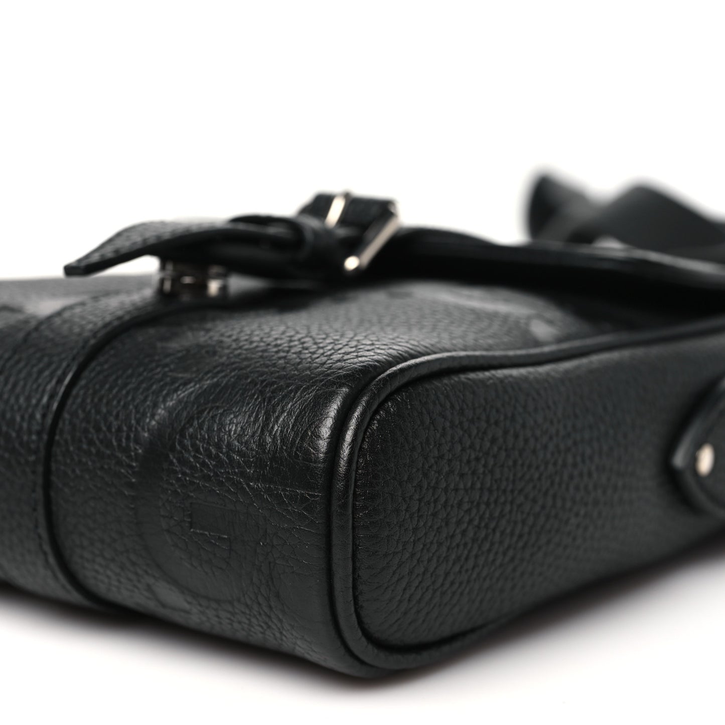 Piuma Calfskin Jumbo GG Embossed Small Messenger Bag Black
