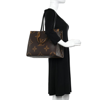Louis Vuitton LOUIS VUITTON Reverse Monogram Giant Onthego MM 2 of 11