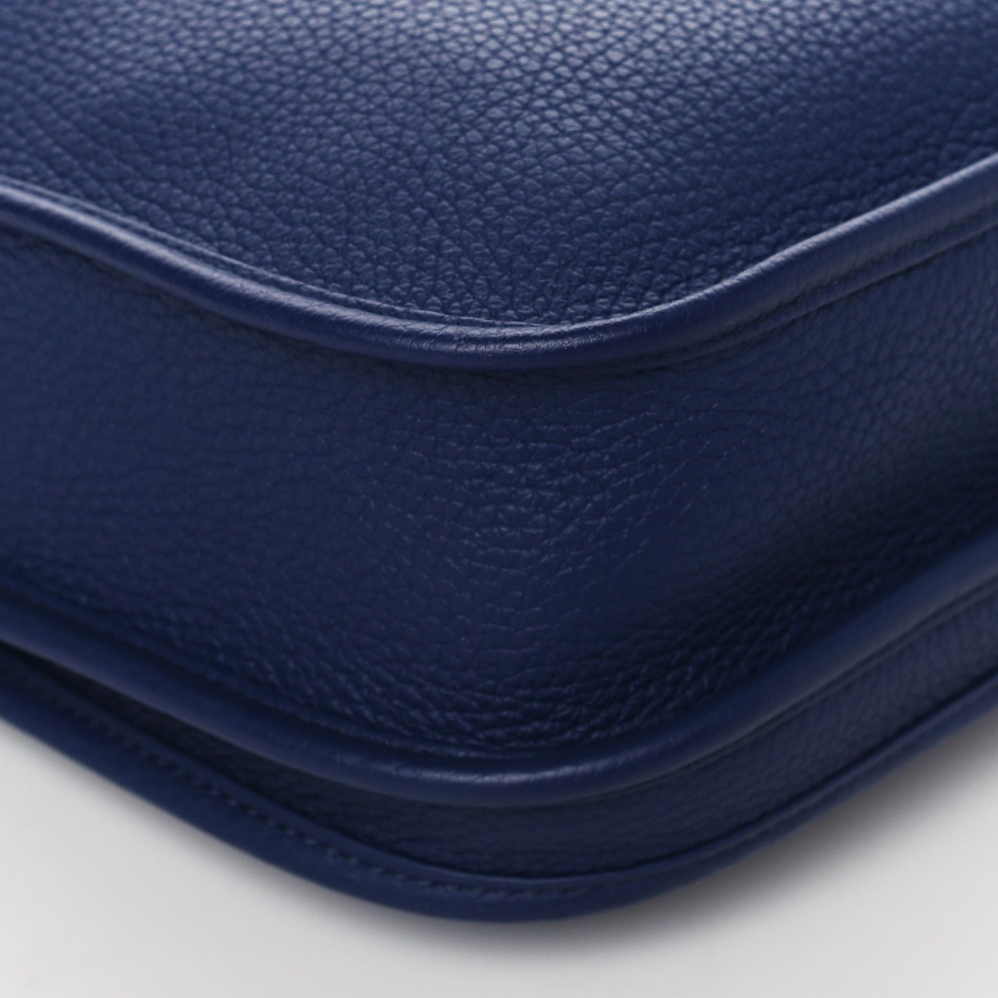 Taurillon Clemence Evelyne III PM Bleu Encre