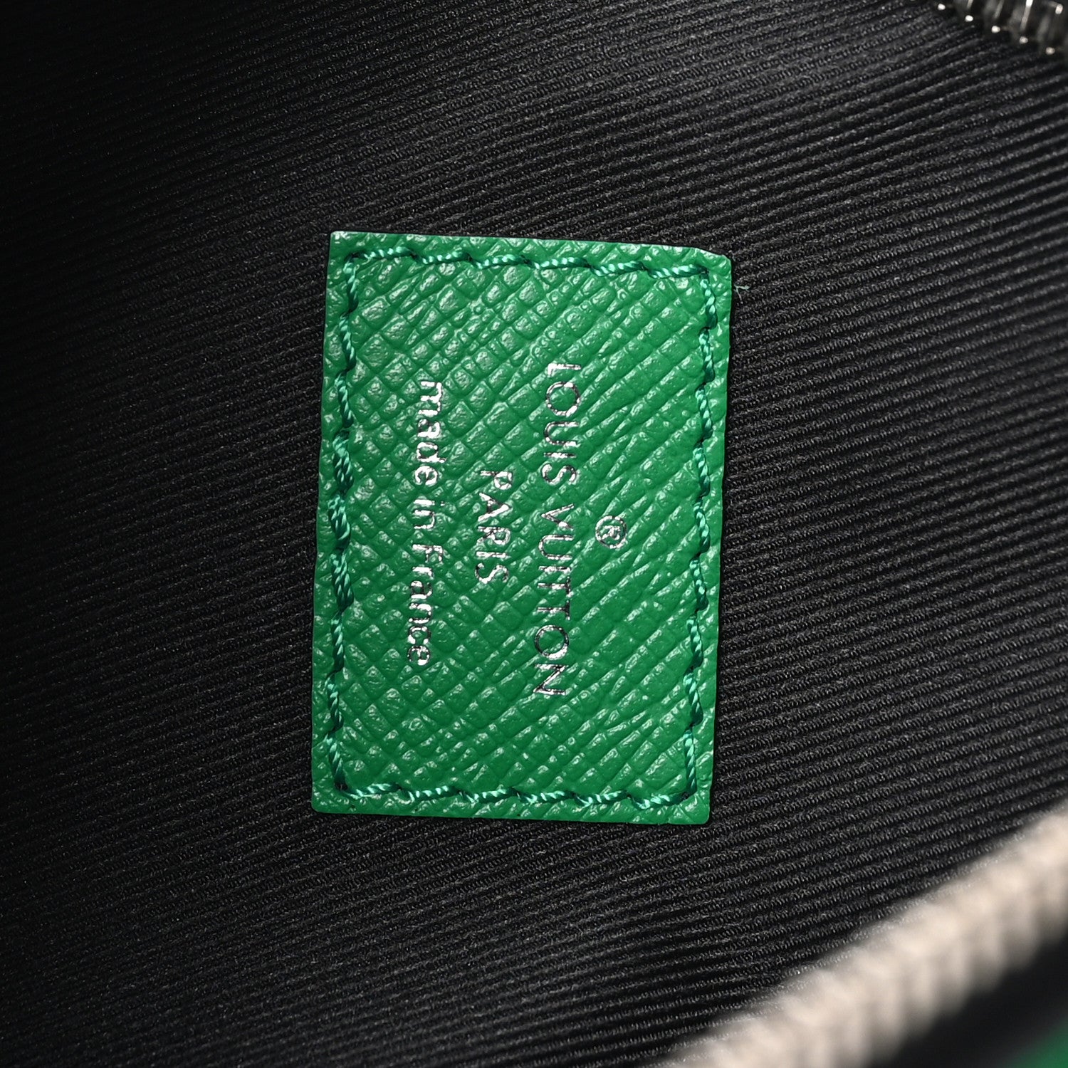 Louis Vuitton Taigarama Duo Slingbag Cactus Green 6 of 9