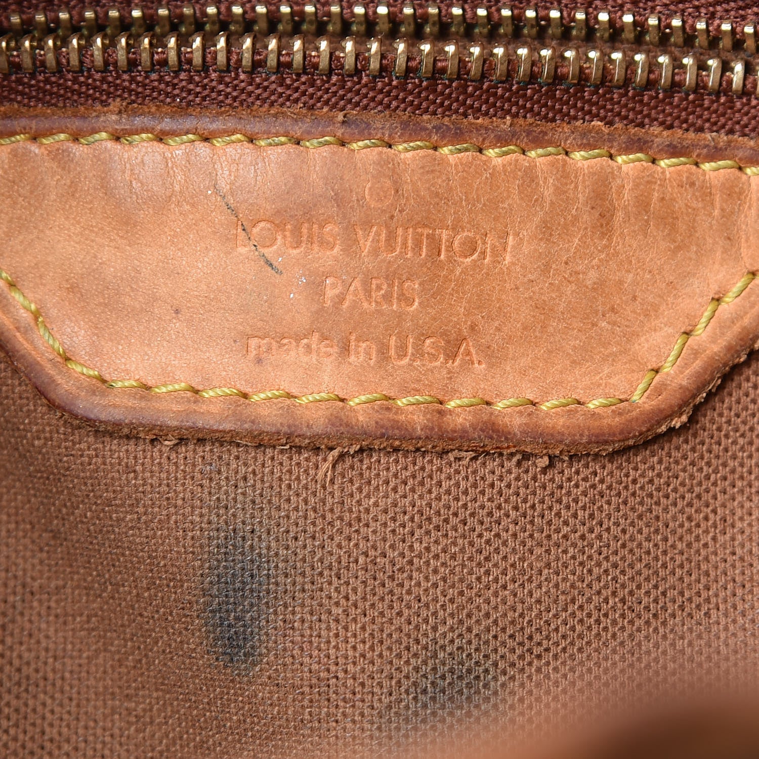 Louis Vuitton Monogram Batignolles Vertical 2 of 19